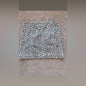 Jolt leopard skirt for sale ✨
